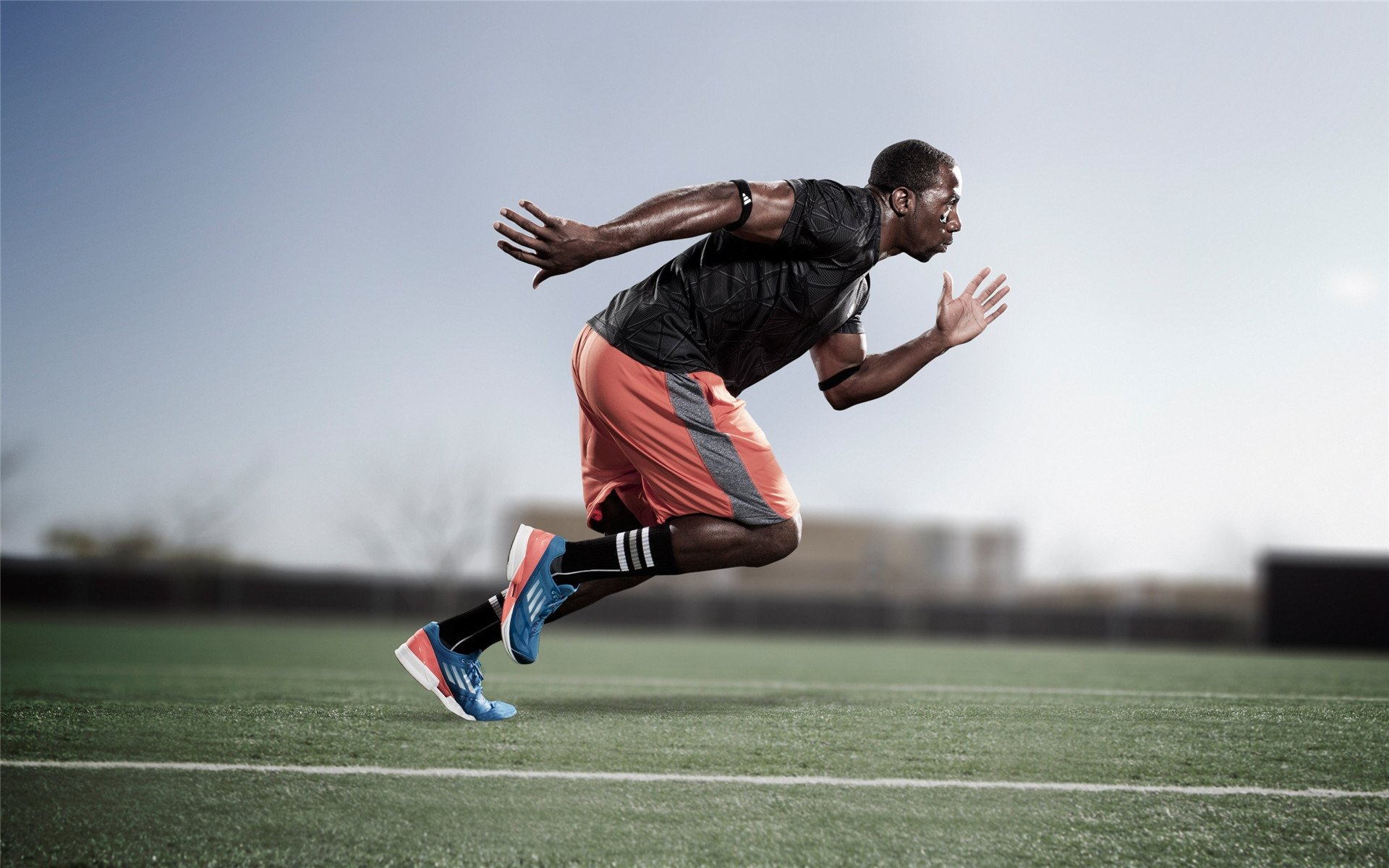 体育科技赋能未来，智能装备与数据分析重塑竞技场