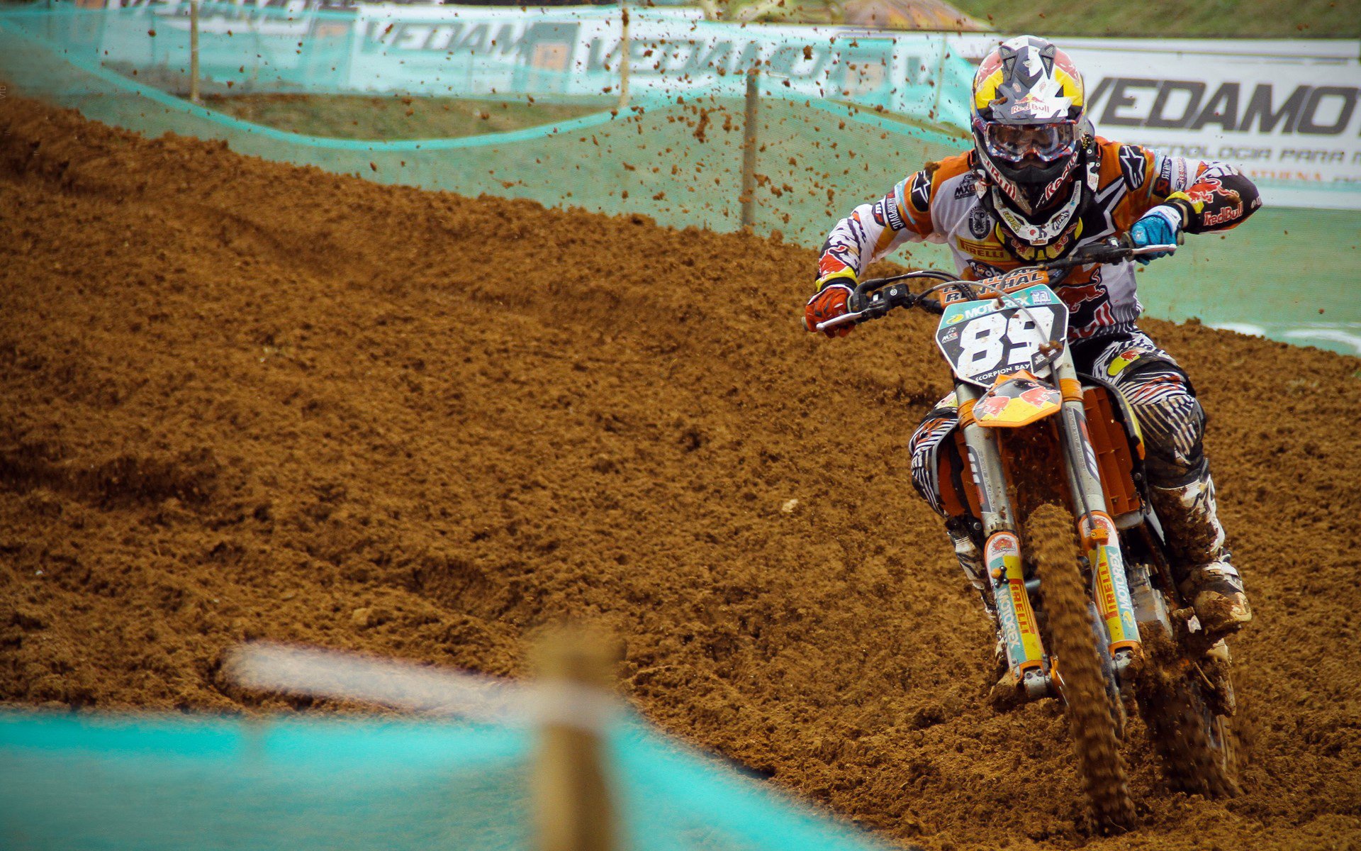 世锦赛巅峰对决，新星闪耀与传统豪强的激烈碰撞