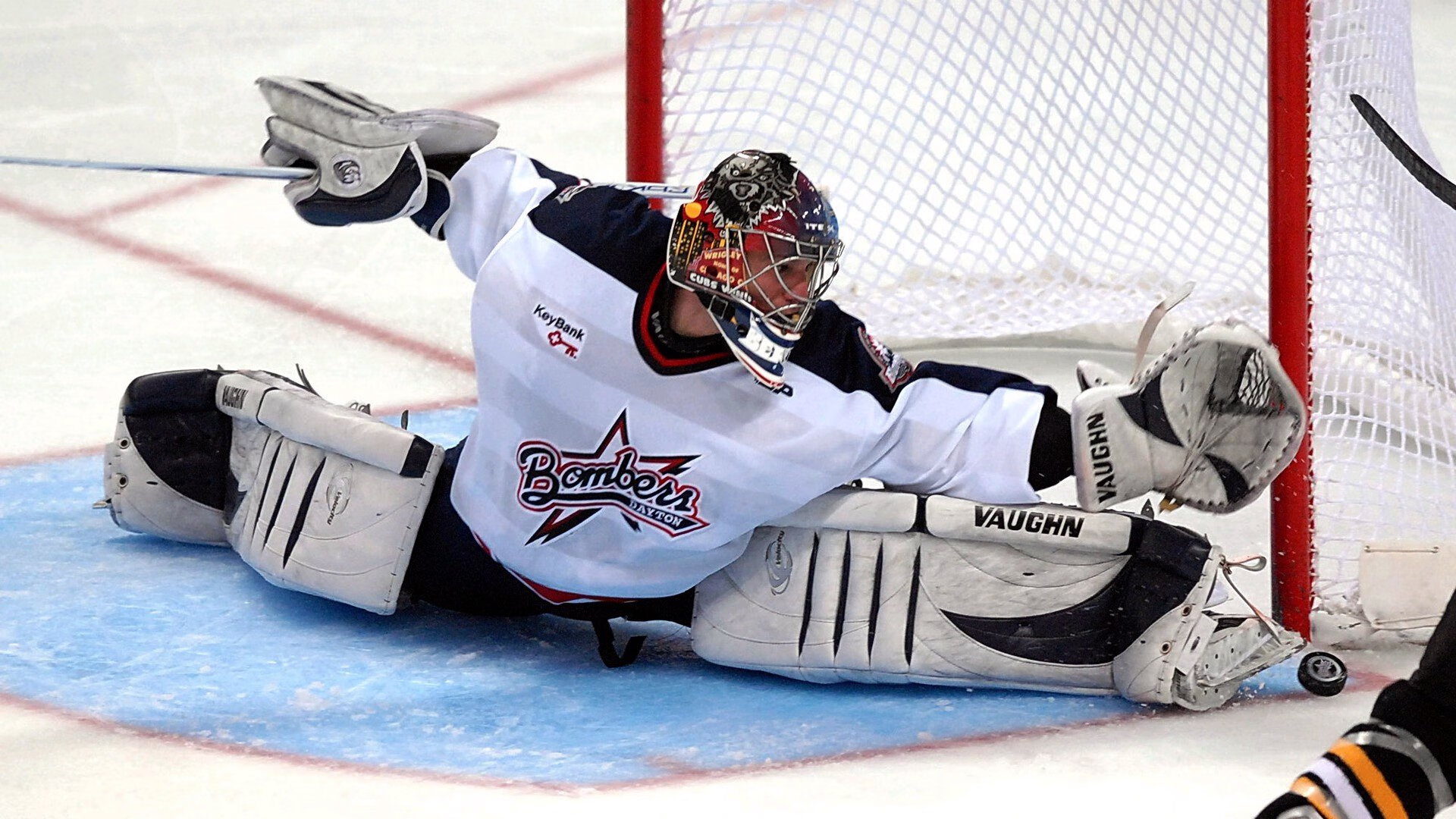 中国花样游泳队巴黎奥运备战进入冲刺阶段，新编排惊艳国际赛场